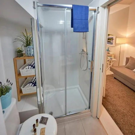 Charming In Adamastor Lisbon! Perfect Location - Super But Calm! Lejlighed Lisboa